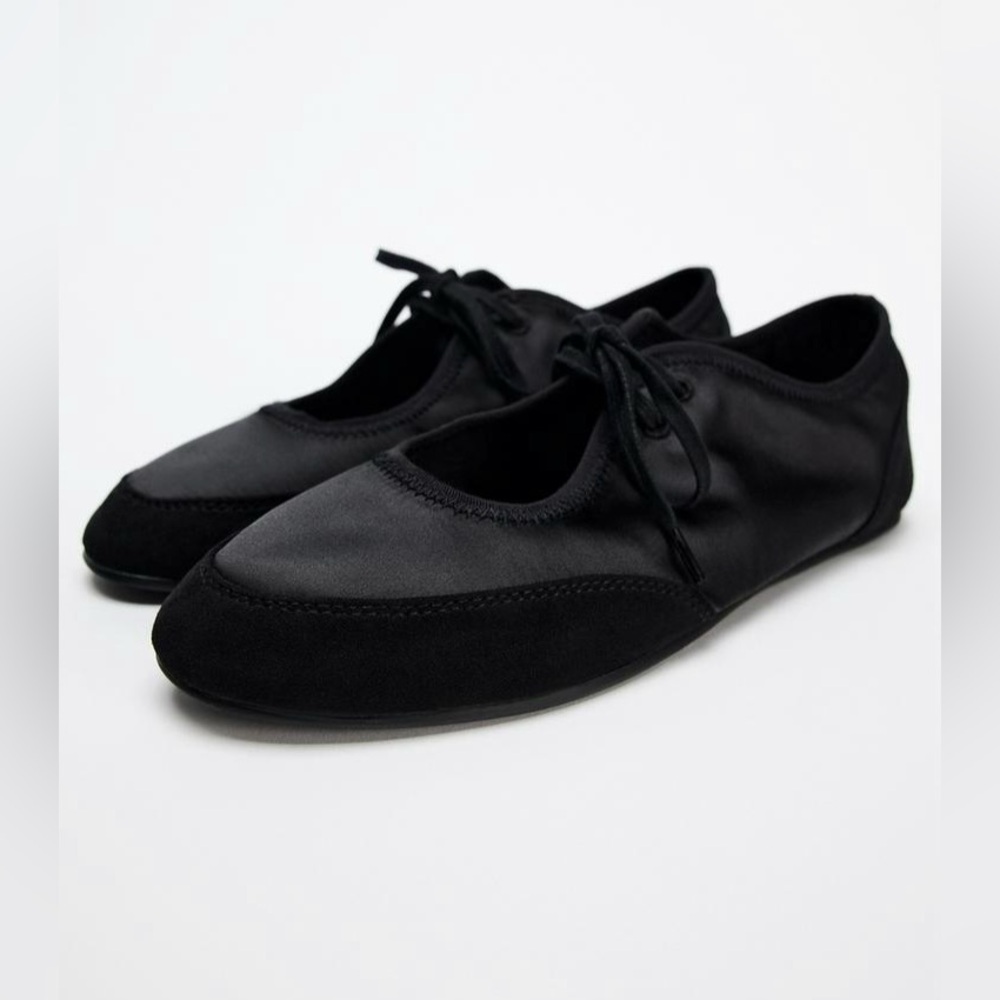 Elegant Black Women's Ballet Flats